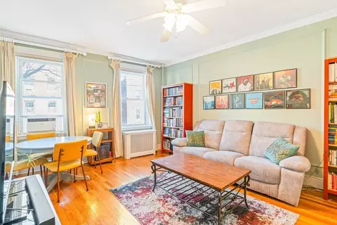 14 James St #3, Brookline, MA 02446