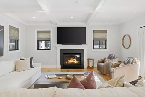 6 Litchfields Way, Walpole, MA 02081 photo 11
