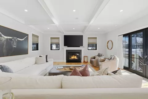 6 Litchfields Way, Walpole, MA 02081 photo 10