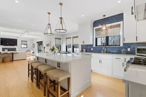 6 Litchfields Way, Walpole, MA 02081 photo 5