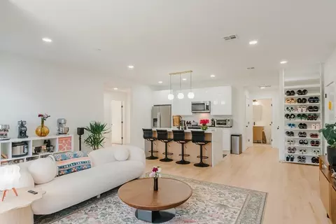 43 Withington St #7, Boston, MA 02124
