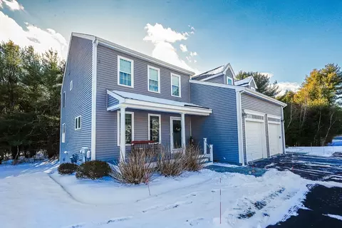 61 Sawmill Ln, Hanson, MA 02341