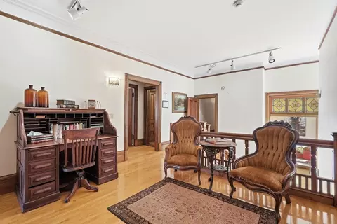 Entry Way - 270 Maple St, Springfield, MA 01105 photo 6 of 6