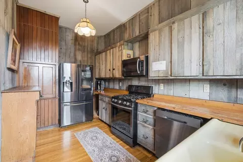 Kitchen - 270 Maple St, Springfield, MA 01105 photo 2 of 2
