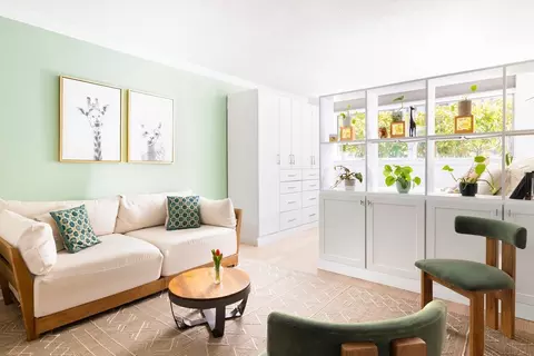 70 Park St #17, Brookline, MA 02446
