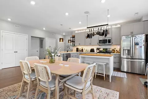 10 Ruthven Park #U2, Boston, MA 02121
