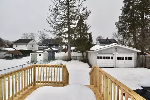 Exterior - 34 Castle St, Springfield, MA 01118 photo 7 of 7