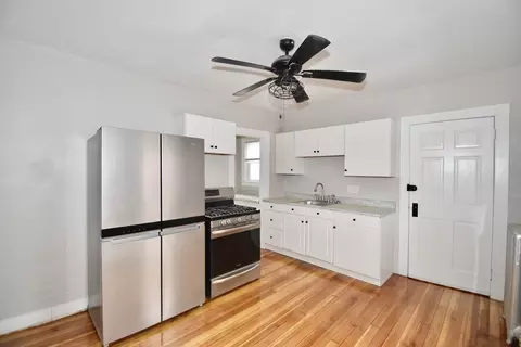 Kitchen - 34 Castle St, Springfield, MA 01118 photo 1 of 2