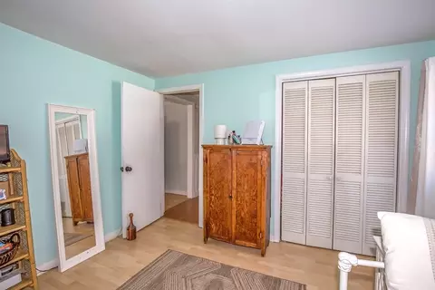 88 Senator St, Springfield, MA 01129 photo 17