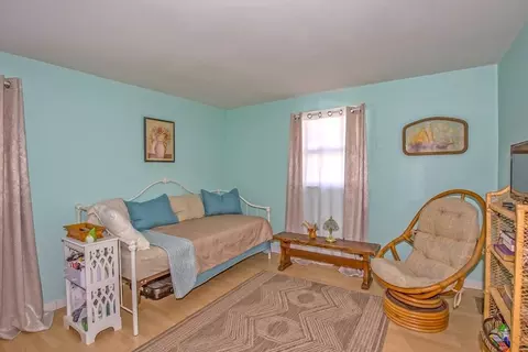 88 Senator St, Springfield, MA 01129 photo 16