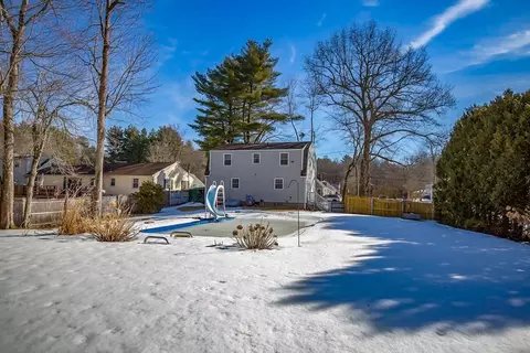 88 Senator St, Springfield, MA 01129 photo 33