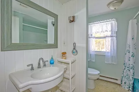 88 Senator St, Springfield, MA 01129 photo 20