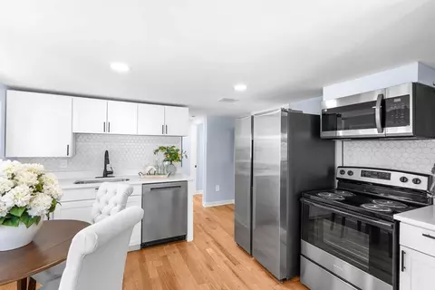 6 Wildwood Ave, Wareham, MA 02571 photo 4