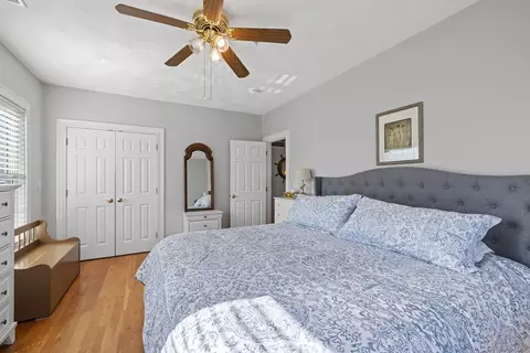 Bedroom - 41 Atlantic Ave #3, Marblehead, MA 01945 photo 1 of 3