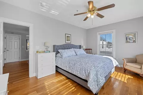 Bedroom - 41 Atlantic Ave #3, Marblehead, MA 01945 photo 2 of 3