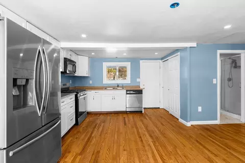 Kitchen - 192 E Spring St, Avon, MA 02322 photo 2 of 3