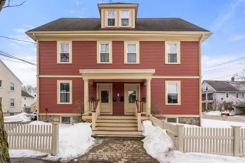 132 Warren St #B, Arlington, MA 02474