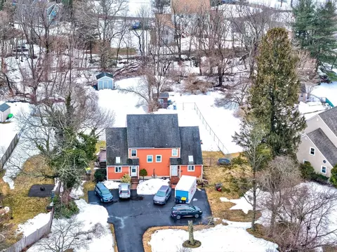 845 Plymouth St #845, Bridgewater, MA 02324