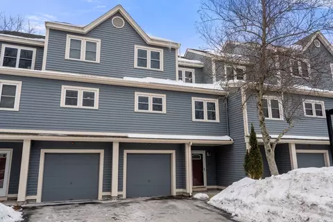 21 Oak Leaf Way #21, Peabody, MA 01960