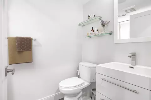 891 E 1st #4, Boston, MA 02127 photo 12