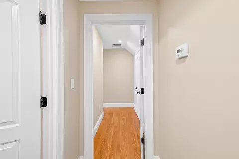 Entry Way - 50 Sterling Rd, Needham, MA 02492 photo 4 of 5