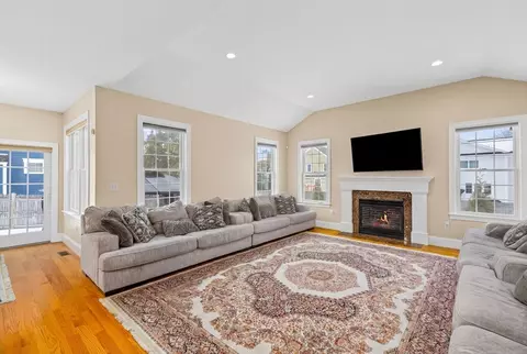 Living - 50 Sterling Rd, Needham, MA 02492 photo 2 of 4