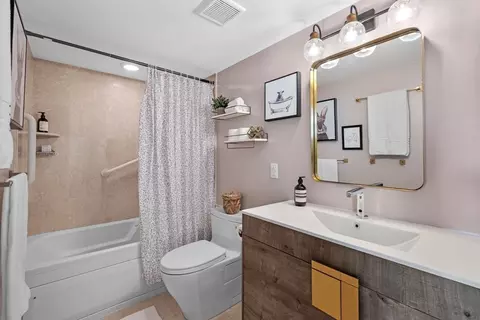 1731 Beacon St #721, Brookline, MA 02445 photo 15