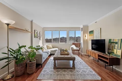 1731 Beacon St #721, Brookline, MA 02445 photo 2