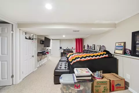 67 Streiber Dr, Chicopee, MA 01020 photo 29