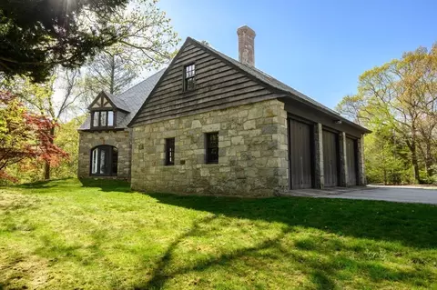 Exterior - 3 Evergreen Ln, Hingham, MA 02043 photo 11 of 11