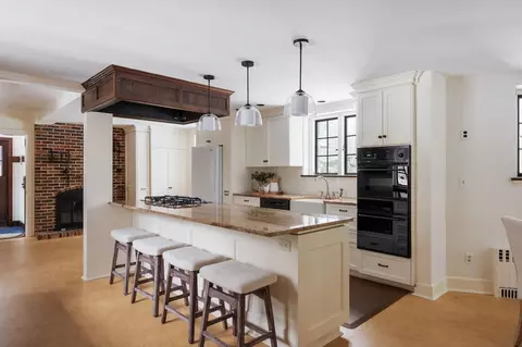 Kitchen - 3 Evergreen Ln, Hingham, MA 02043 photo 1 of 3