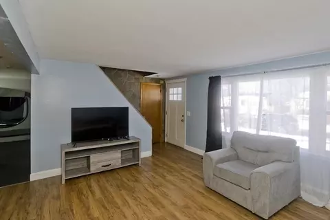 3 Fordham St, Springfield, MA 01104 photo 6