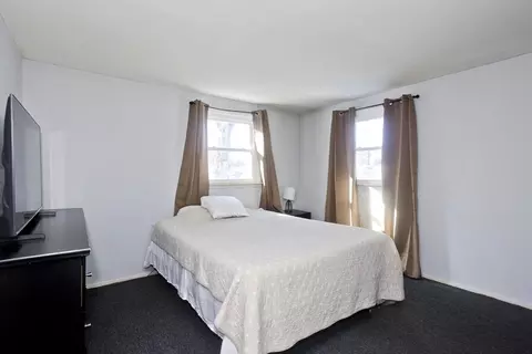 3 Fordham St, Springfield, MA 01104 photo 8