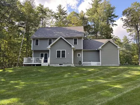 2 Everett Dr, Pepperell, MA 01463 photo 4