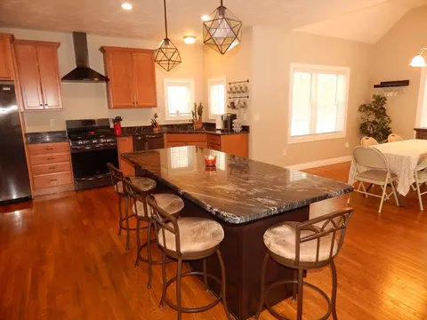 2 Everett Dr, Pepperell, MA 01463 photo 9