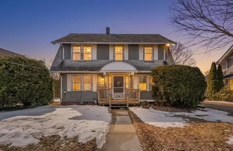 224 Riverdale St, West Springfield, MA 01089