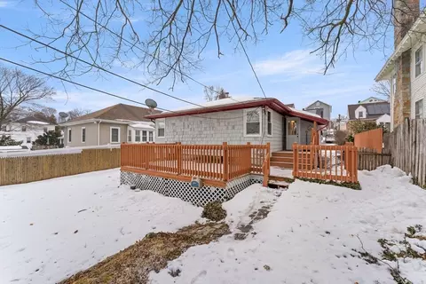 35 Dustin St, Worcester, MA 01604 photo 31