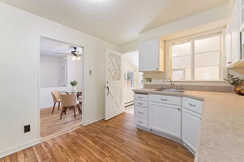 35 Dustin St, Worcester, MA 01604 photo 10