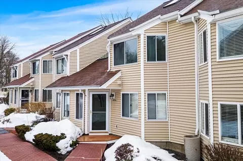 1272 Washington St #G, Weymouth, MA 02189