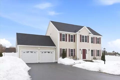 73 Mceachron Dr, Stoughton, MA 02072