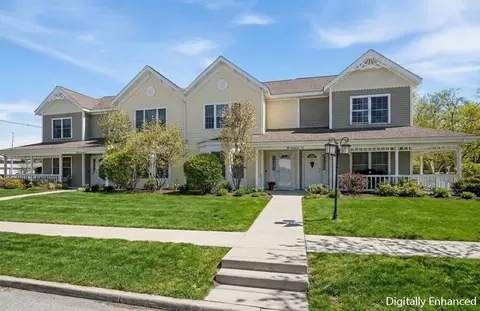 25 Greeley St #2, Clinton, MA 01510