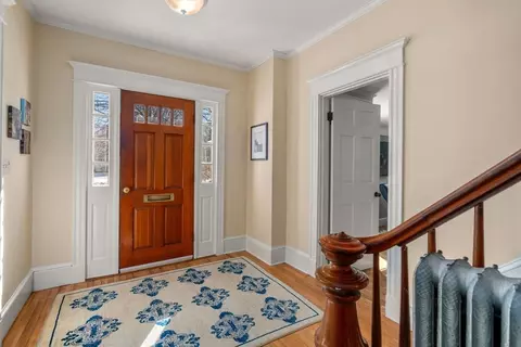 103 Oak St, Reading, MA 01867 photo 4