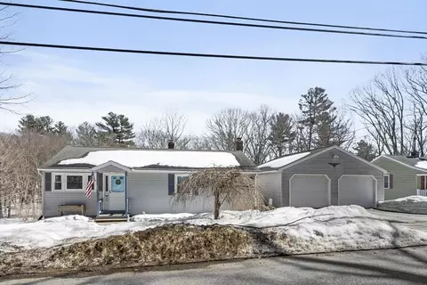 34 Northside Rd, Charlton, MA 01507