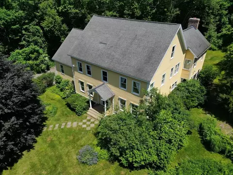 11 Davis Ln, Georgetown, MA 01833
