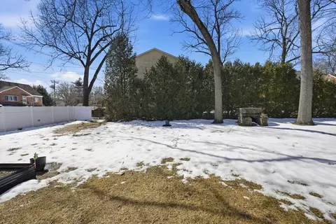 42 Carroll St, Springfield, MA 01118 photo 26