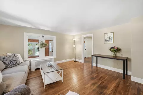 42 Carroll St, Springfield, MA 01118 photo 8