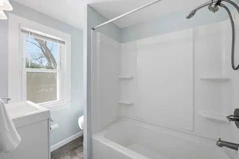 42 Carroll St, Springfield, MA 01118 photo 14