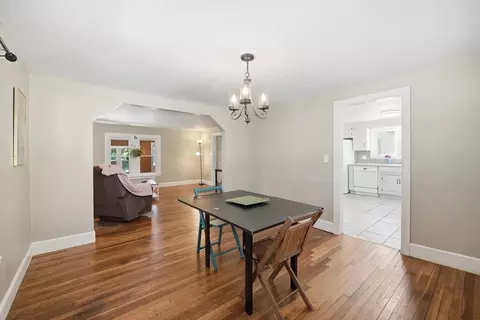 42 Carroll St, Springfield, MA 01118 photo 10