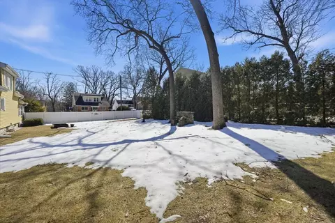 42 Carroll St, Springfield, MA 01118 photo 27