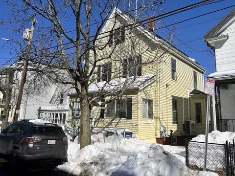 89 Heath St, Somerville, MA 02145